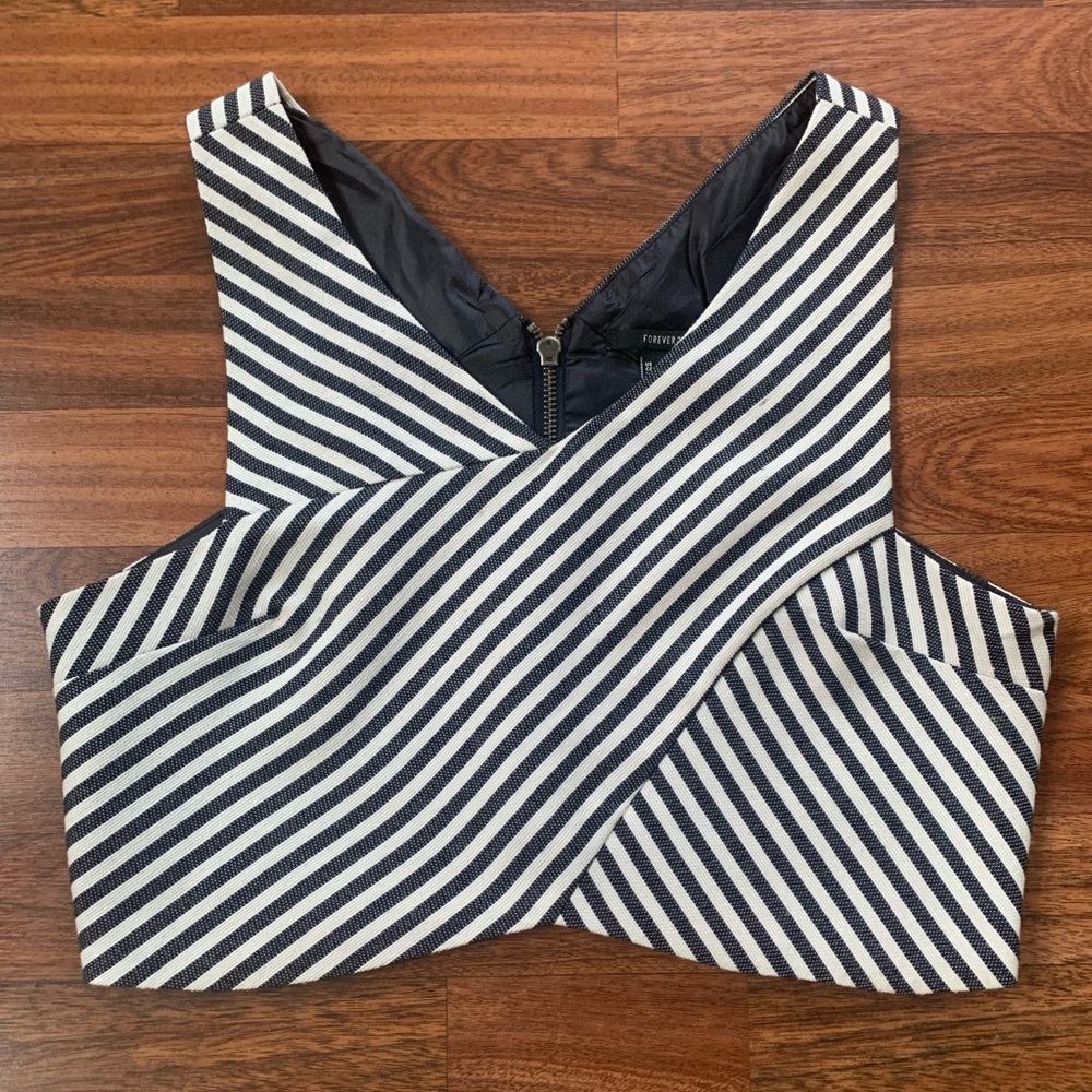 Forever 21 Zip Up Striped Halter Top Women’s Large Summer RN 94981